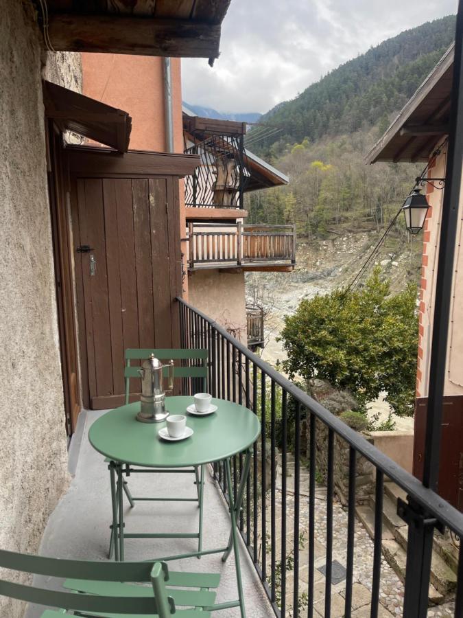 Charmant 2 Pieces Aux Portes Du Mercantour แซ็ง-มาร์แต็ง-เวซูบี ภายนอก รูปภาพ